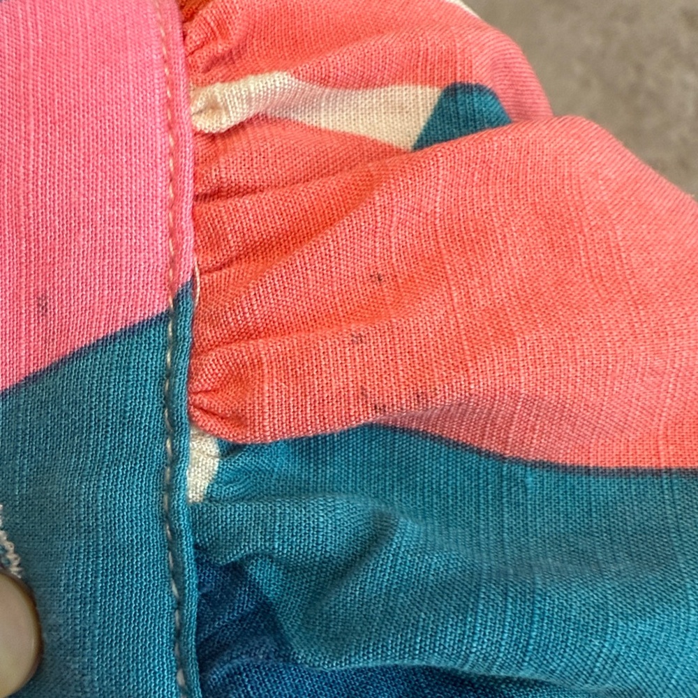 Entro Blouse - Large - Picture 4 of 4